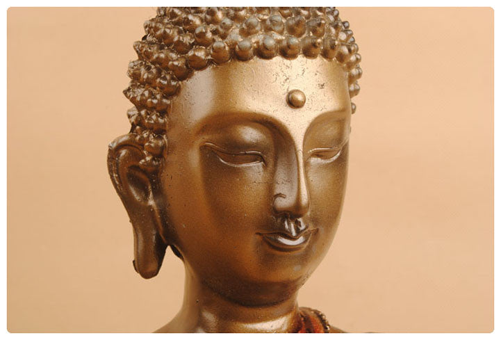Meditating Thai style Buddha